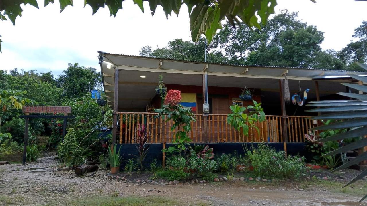 Hostal Cano Nevera La Macarena Exterior foto