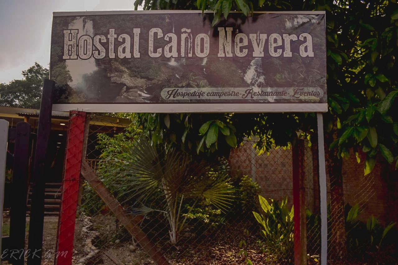 Hostal Cano Nevera La Macarena Exterior foto