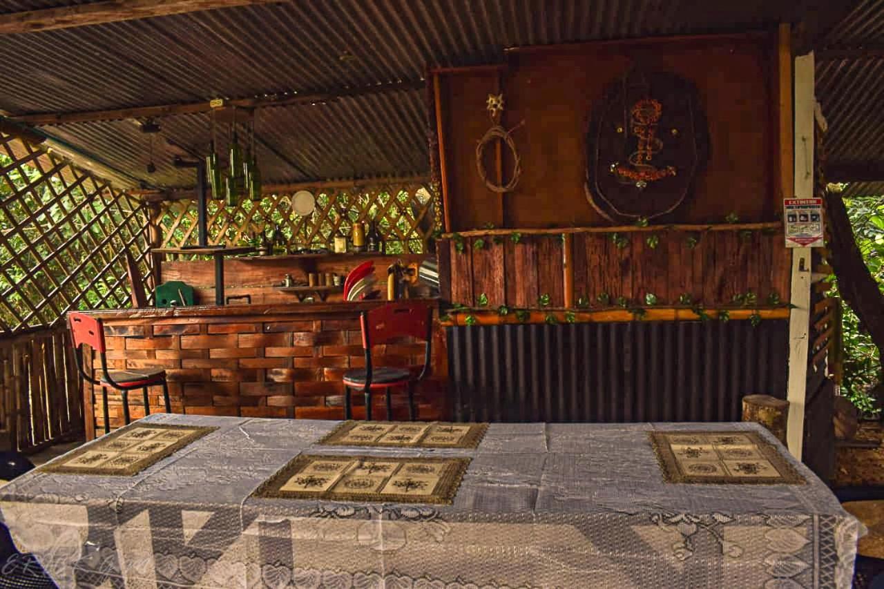 Hostal Cano Nevera La Macarena Exterior foto
