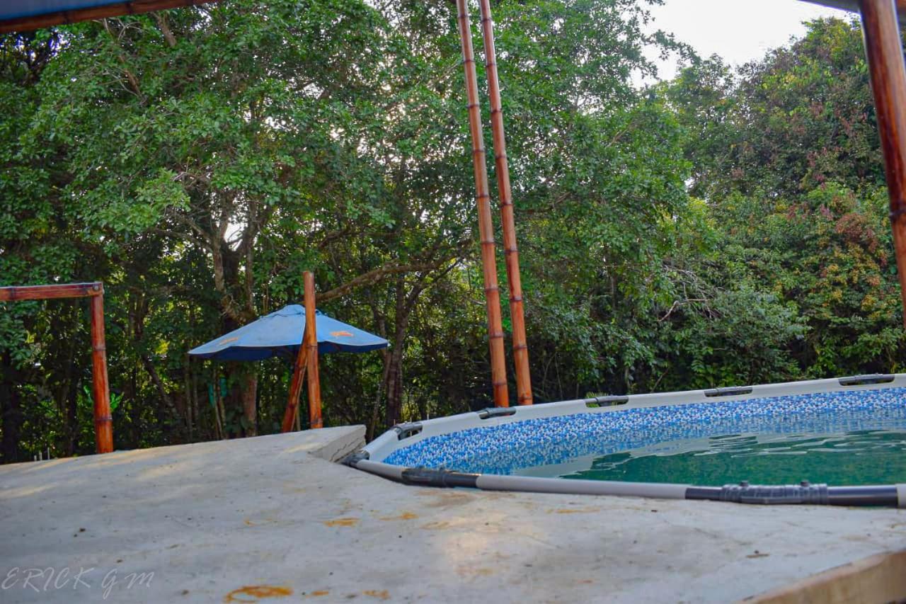 Hostal Cano Nevera La Macarena Exterior foto