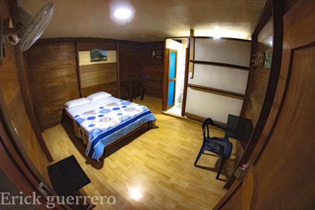 Hostal Cano Nevera La Macarena Exterior foto