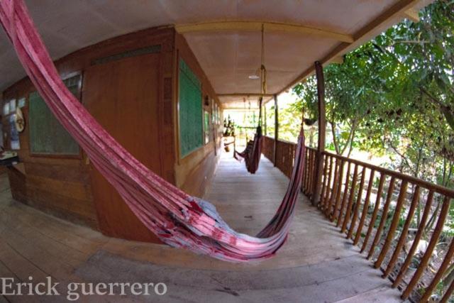 Hostal Cano Nevera La Macarena Exterior foto