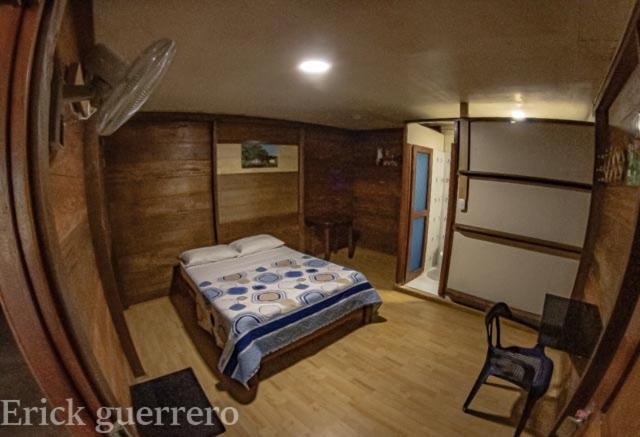 Hostal Cano Nevera La Macarena Exterior foto