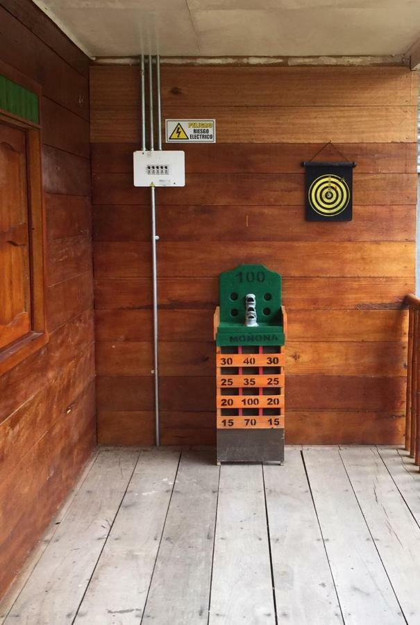 Hostal Cano Nevera La Macarena Exterior foto